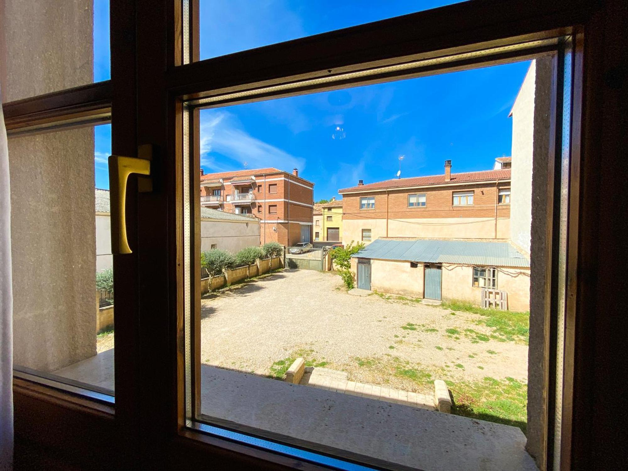 Posada Los Leones Berlanga de Duero Bagian luar foto